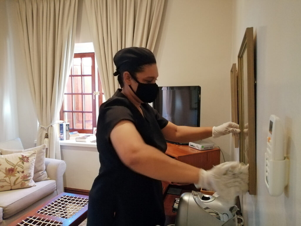 How Do Housekeepers Know Which Rooms To Clean?