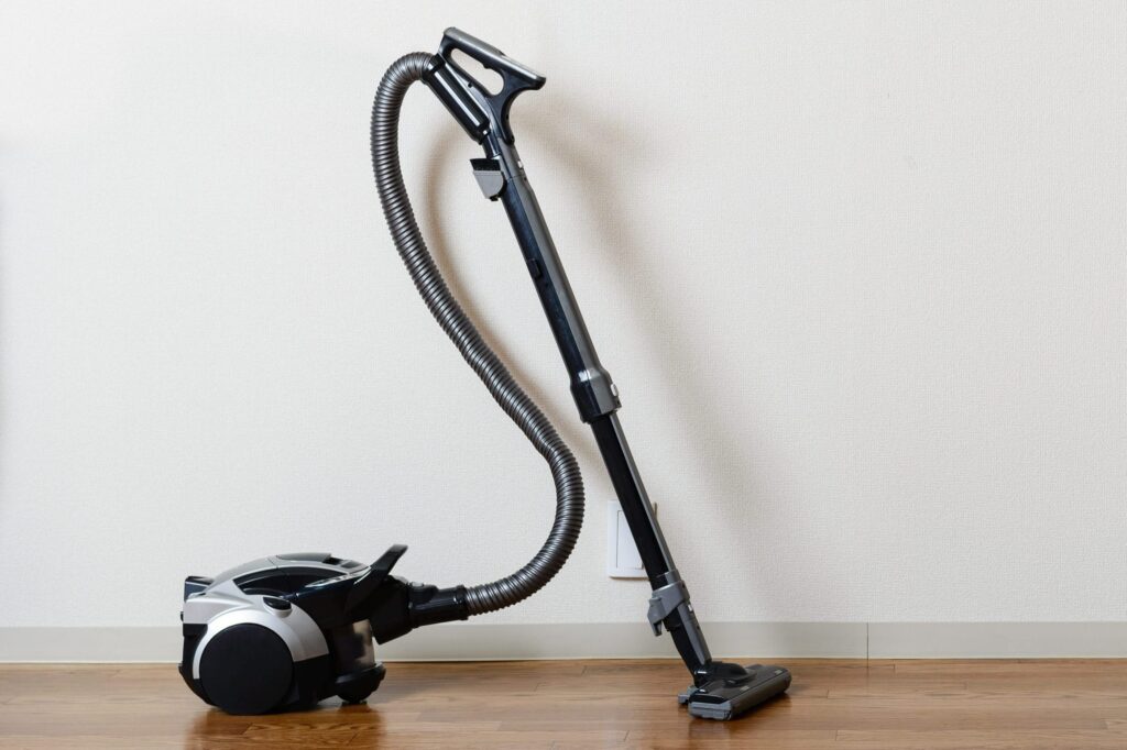 Should Cleaners Use Their Own Vacuum?