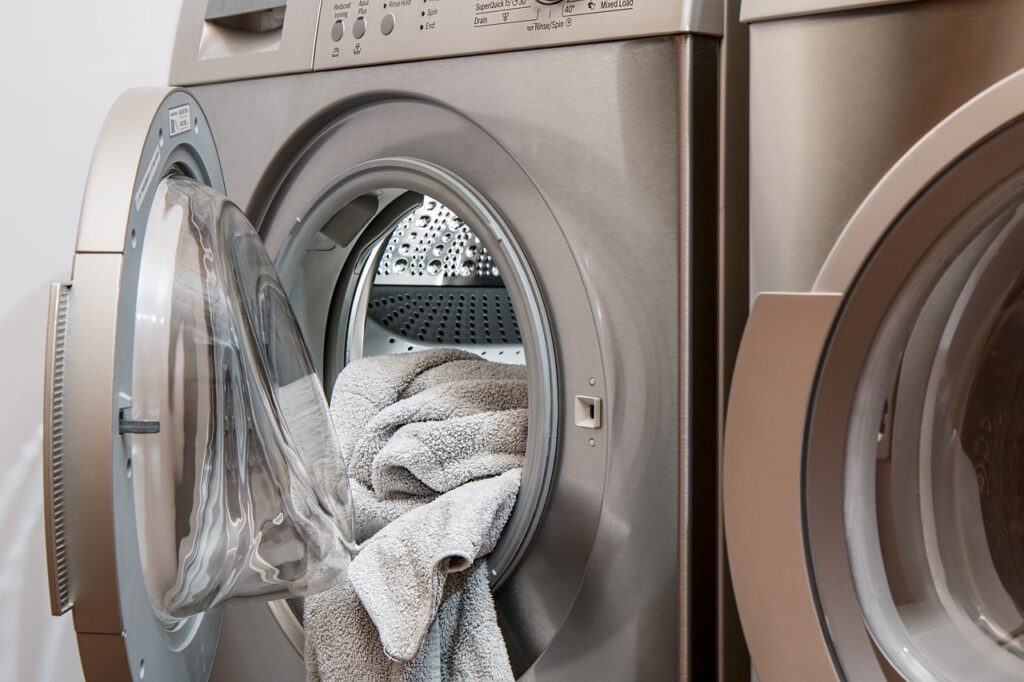 Is Cleaning Inside Appliances Like Ovens And Refrigerators A Common Service?